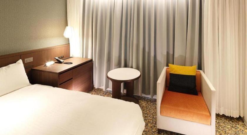 Hotel New Omi Ōmihachiman Extérieur photo