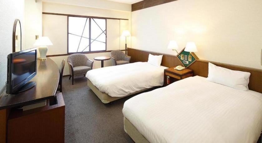 Hotel New Omi Ōmihachiman Extérieur photo