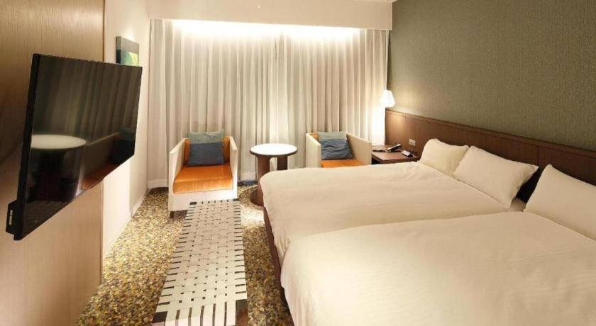 Hotel New Omi Ōmihachiman Extérieur photo