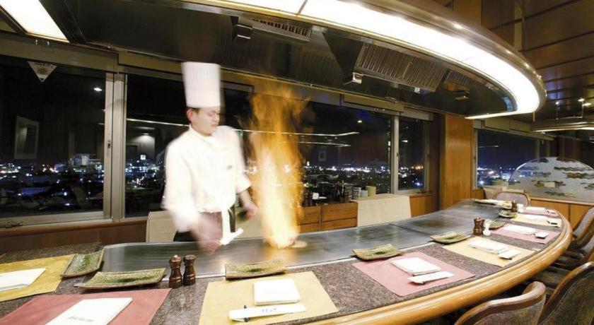 Hotel New Omi Ōmihachiman Extérieur photo