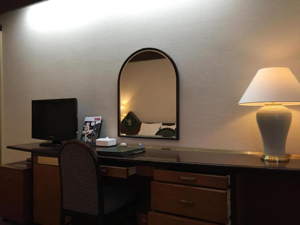 Hotel New Omi Ōmihachiman Extérieur photo